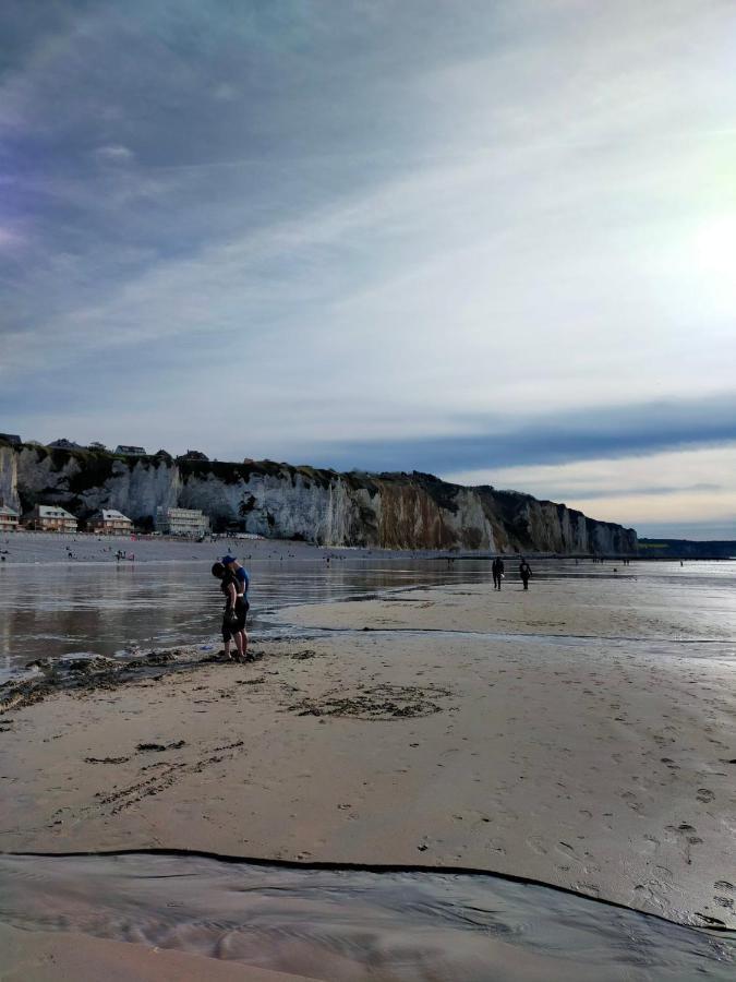 Entre Port Et Plage Apartment Dieppe Bagian luar foto
